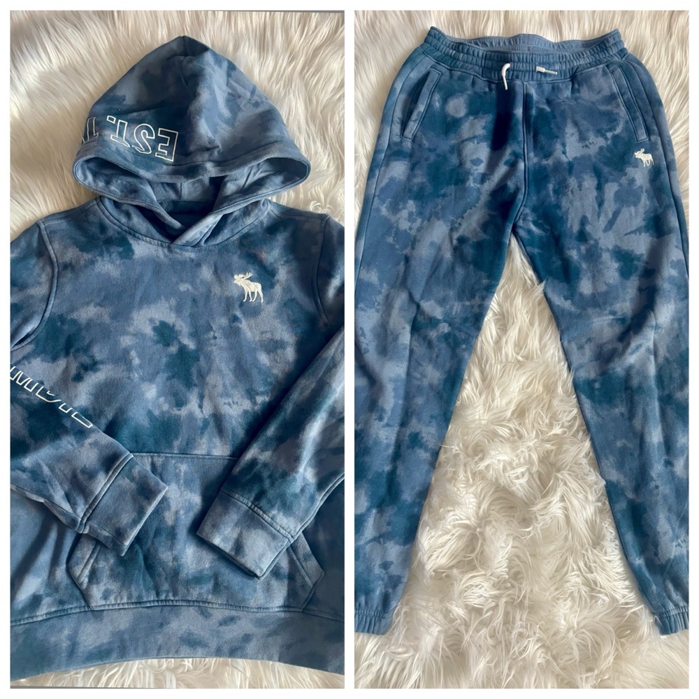 S O L D!!!!!Abercrombie Kids Sky Blue Tie-Dye Hoodie and sweatpants set